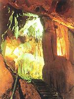 Kim Quy Grotto