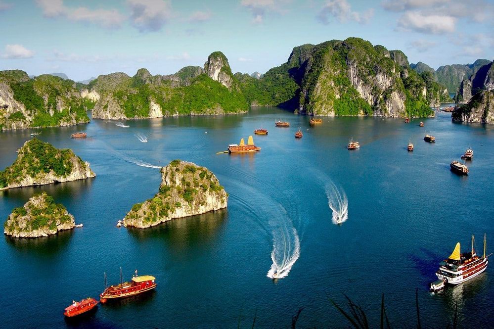 Ensuring safety in tourism business in Halong Bay